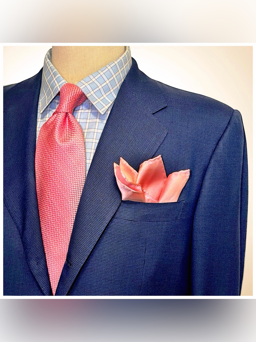 Bijan Men’s Navy Micro-Check Suit | Super 100’s Wool | Luxury Italian Tailoring - Picture 4 of 16